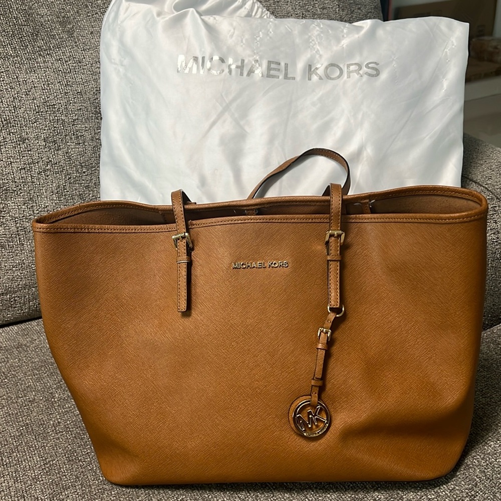 Michael Kors Jet Set Saffiano Leather Travel Tote